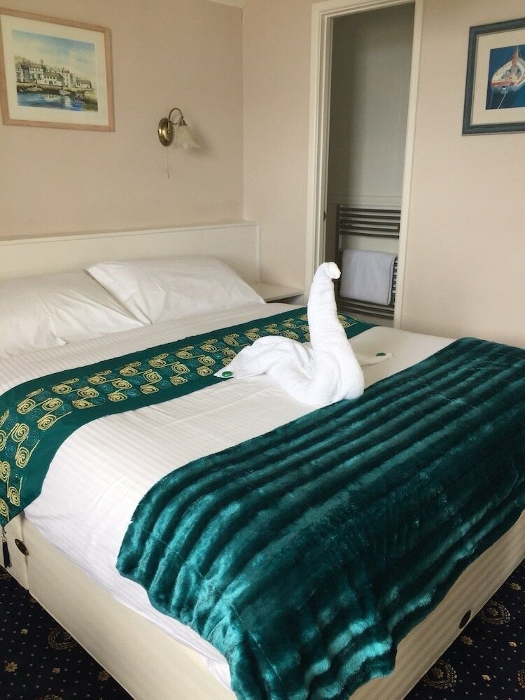 Bed & Breakfast The Estoril Hotel