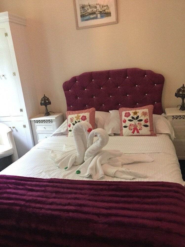Bed & Breakfast The Estoril Hotel
