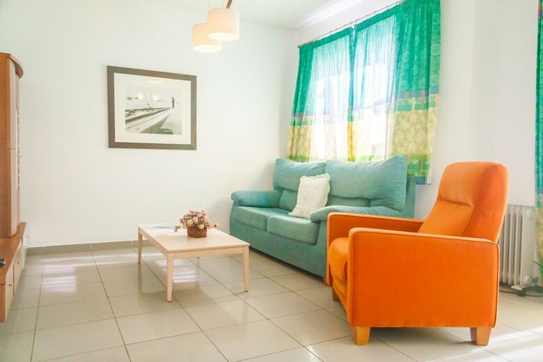 Apartamentos Rubarsal Canovas Nerja