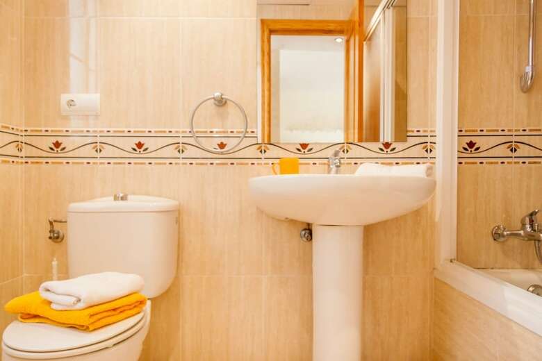 Apartamentos Rubarsal Canovas Nerja