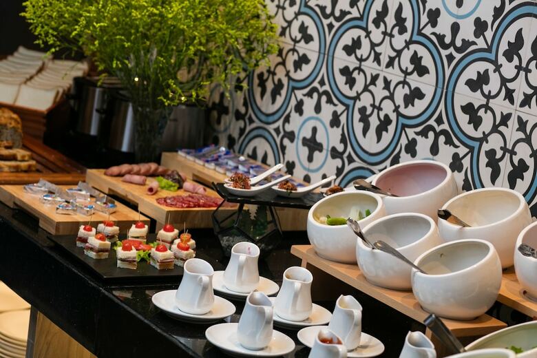Hanoi Allure Hotel