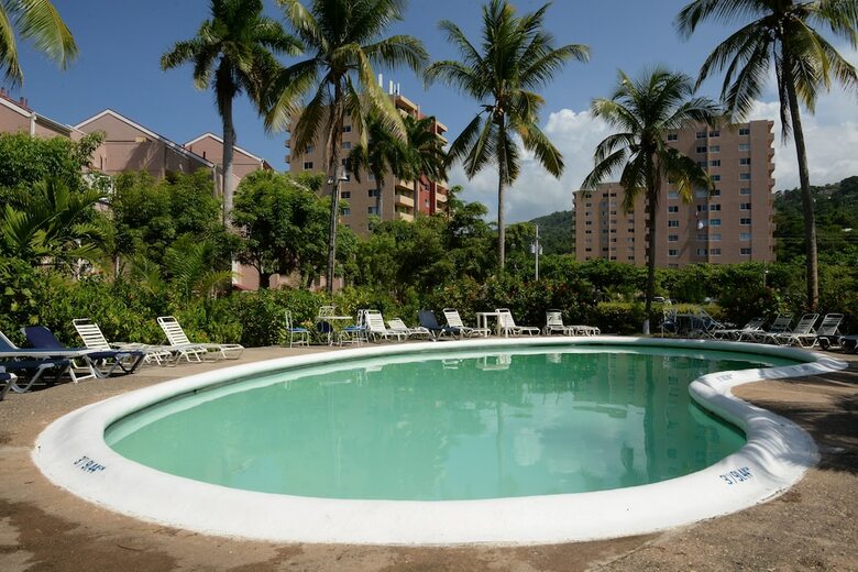 Aparthotel Fisherman's Point Apartments