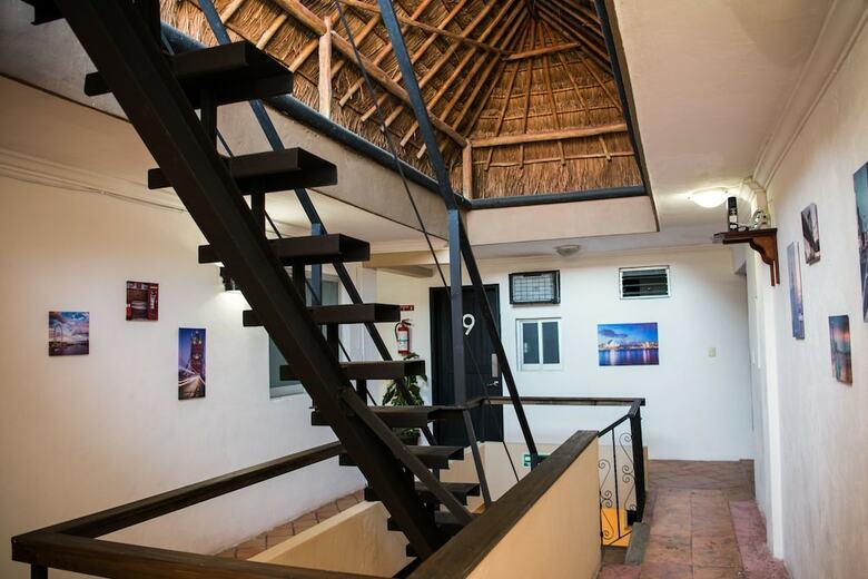 Hostal Deja Hostel