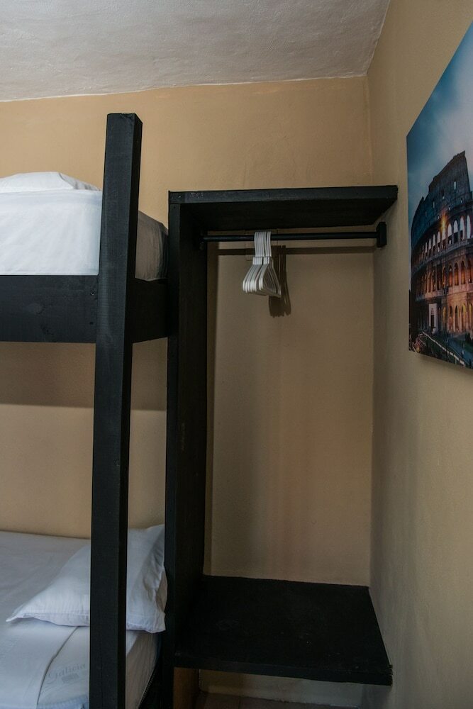 Hostal Deja Hostel