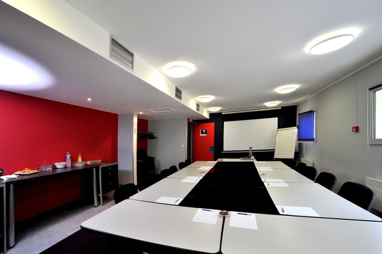 Hotel Initial By Balladins Amiens / Longueau