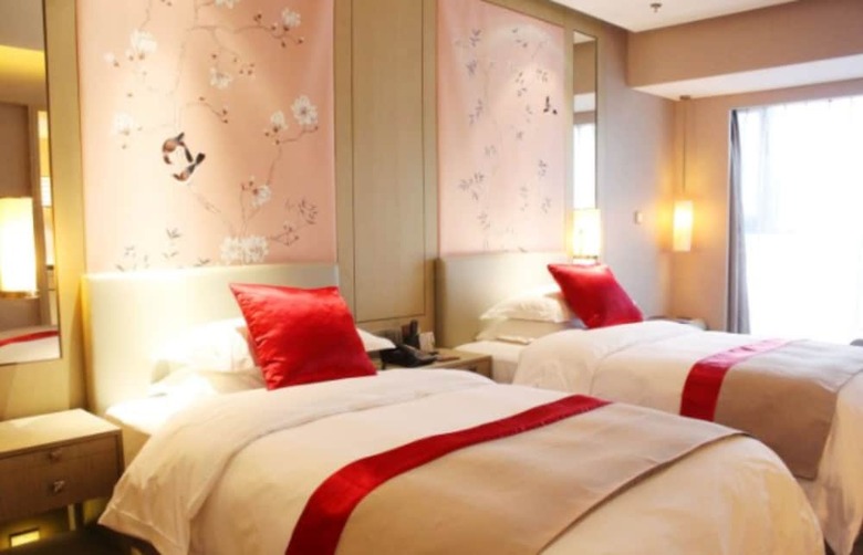 Weihaiwei Hotel B Plaza