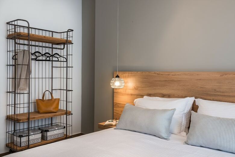 Apartamentos No17 Pireos Street