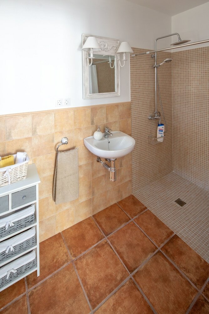 Apartamentos Rinc�n de Piedra Bcn