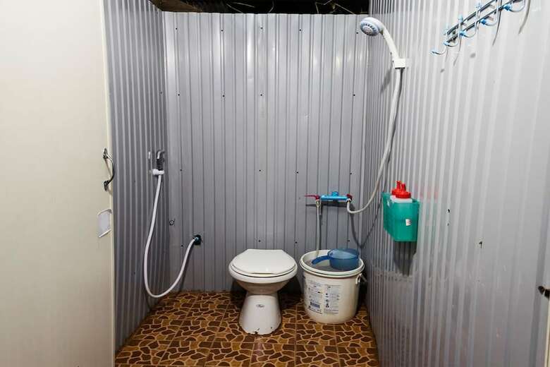 Hostal Leaf House Bungalow - Hostel