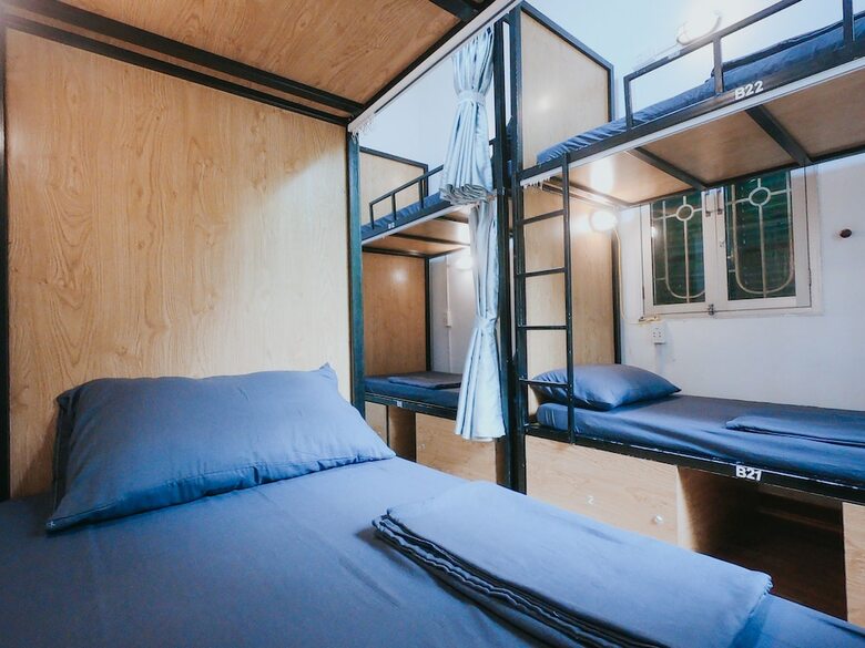Hostal Le Plateau Hostel