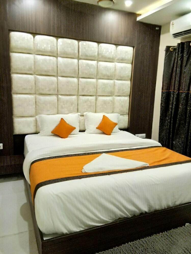 Hotel Vinayak