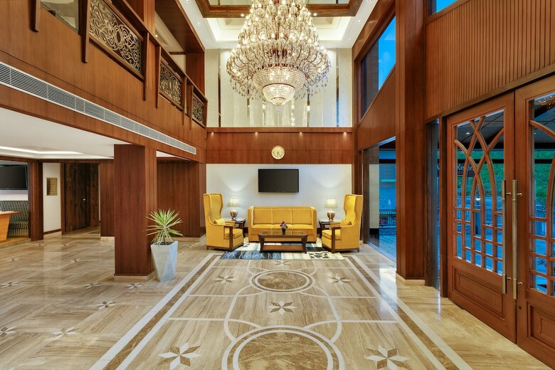 Hotel Alokik Resort-pure Veg