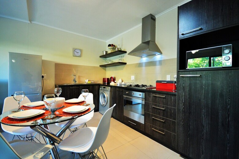 Century City Luxury Apartments