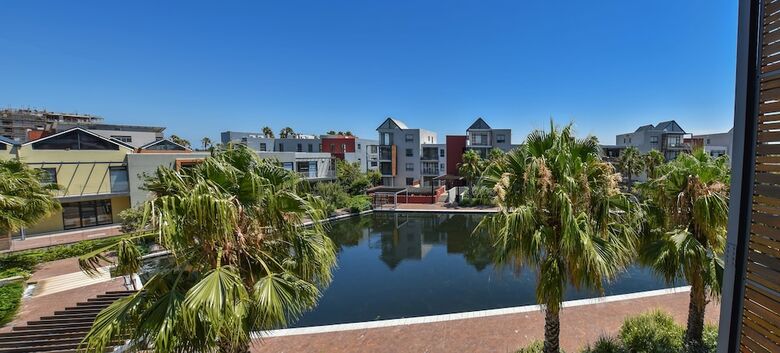 Century City Luxury Apartments