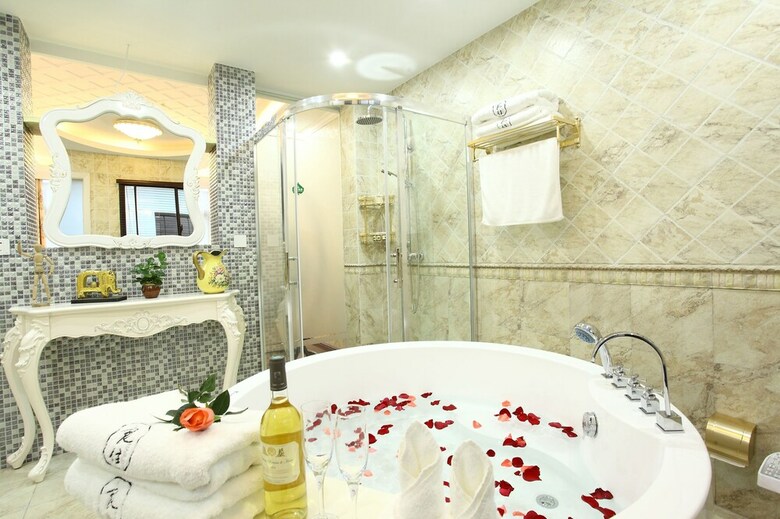 Wuzhen Ciyun Liangzhu Botique Hotel