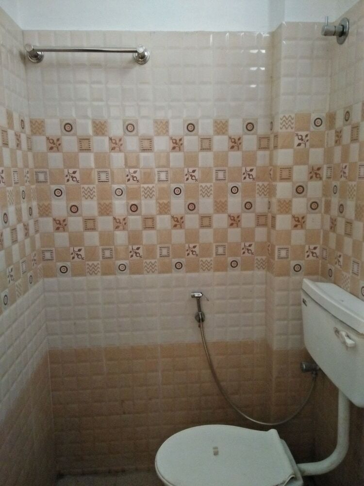 Hotel Kay Kay Residency