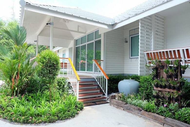 Hotel Aquna Hua Hin Resort