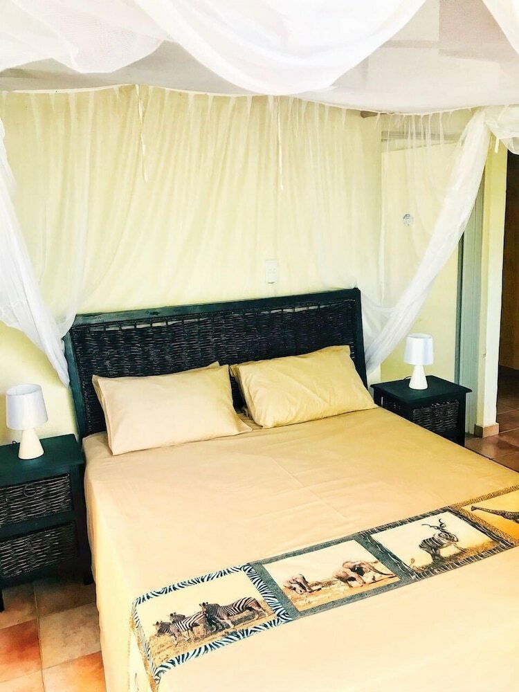 Posada Ama-zing African Safaris Lodge