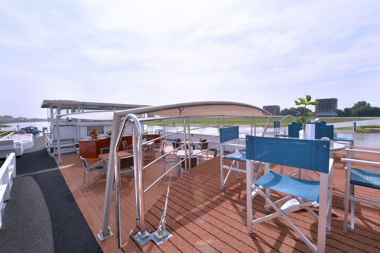 Hotelships Holland - Hs Leonora - Messe
