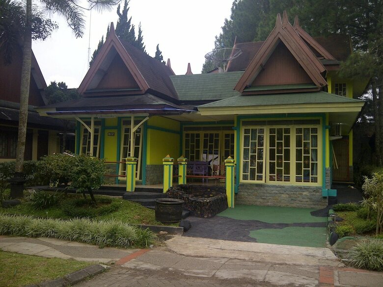 Villa Kota Bunga Teratai
