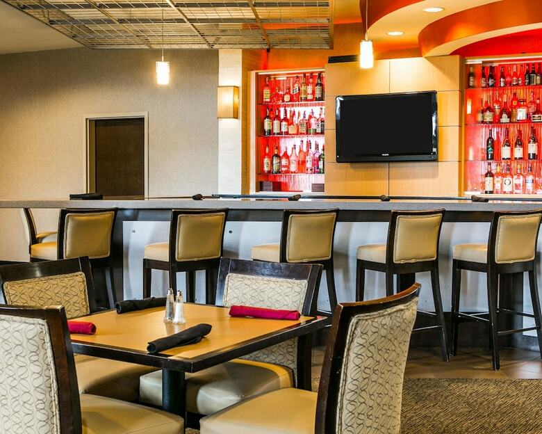 Cambria Hotel Raleigh-durham Airport
