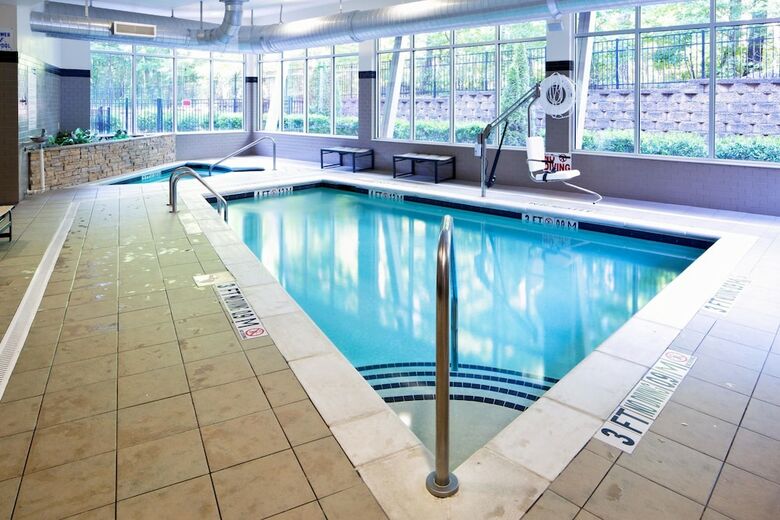 Cambria Hotel Raleigh-durham Airport