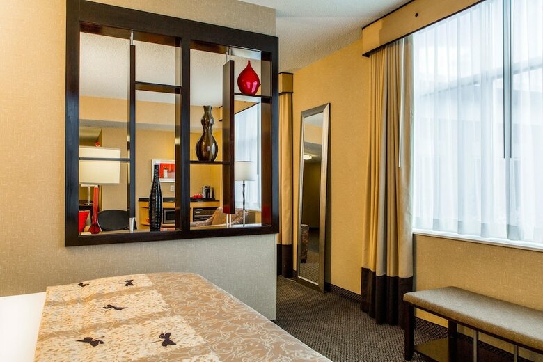 Cambria Hotel Raleigh-durham Airport