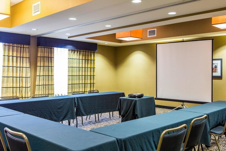 Cambria Hotel Raleigh-durham Airport