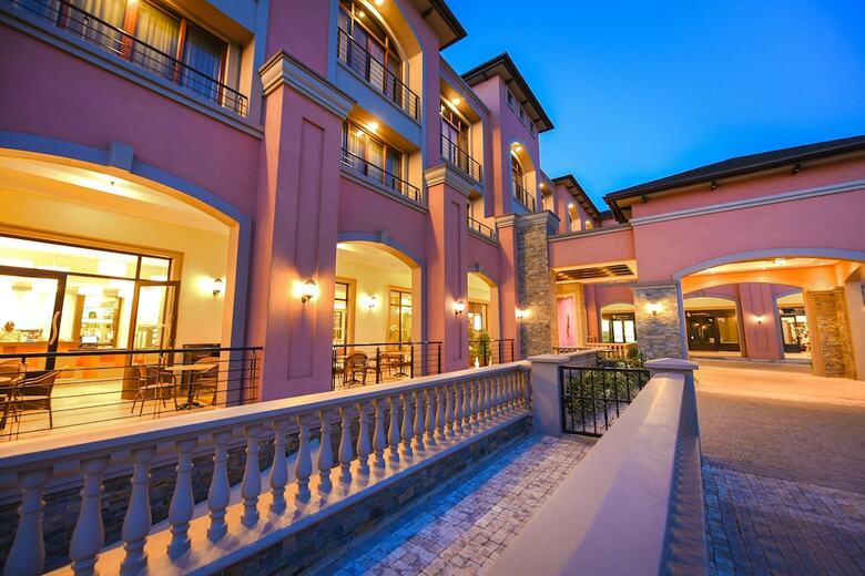 Aparthotel Mestil Hotels & Residences