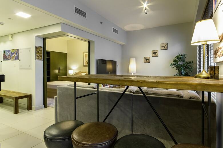Maison Privee - The Lofts