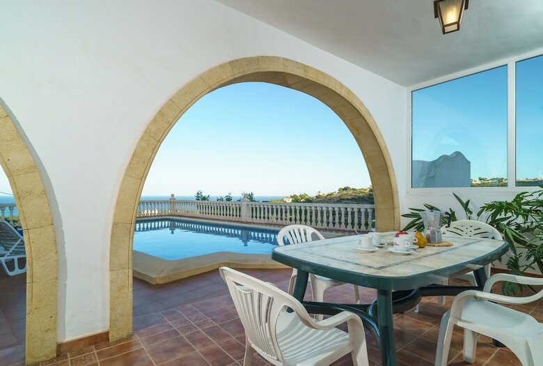 051 Villa Ginebrina