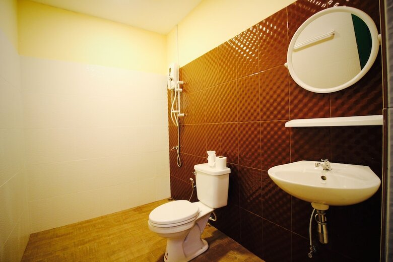 Hostal Art Hotel Sanamchai