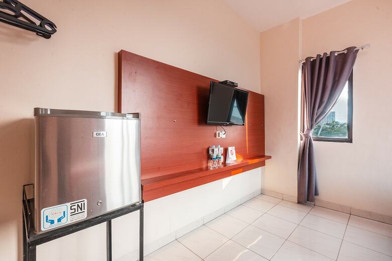 Oyo 1737 Hotel Celvasha