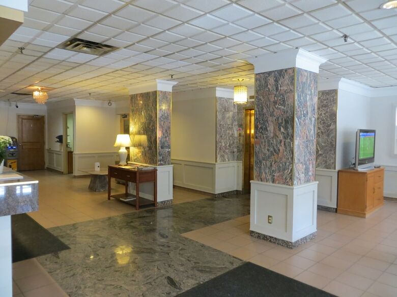 Hotel 89 Yorkville
