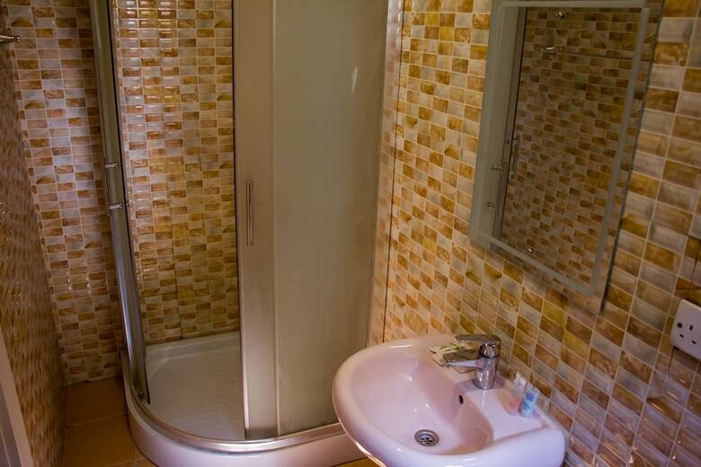 The Home Hotel Restaurant & Bar