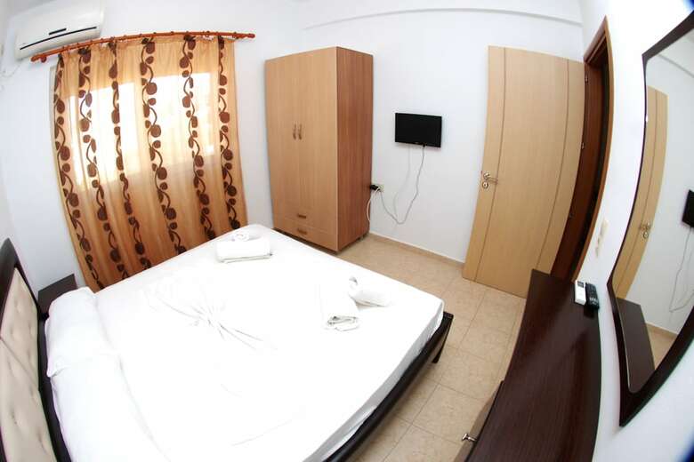 Hotel Eleana