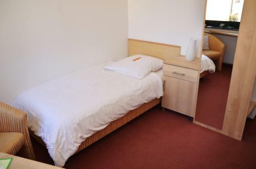 Hotel Velcrea Visavis