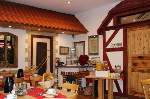 Hostal Gasthof Hausmann