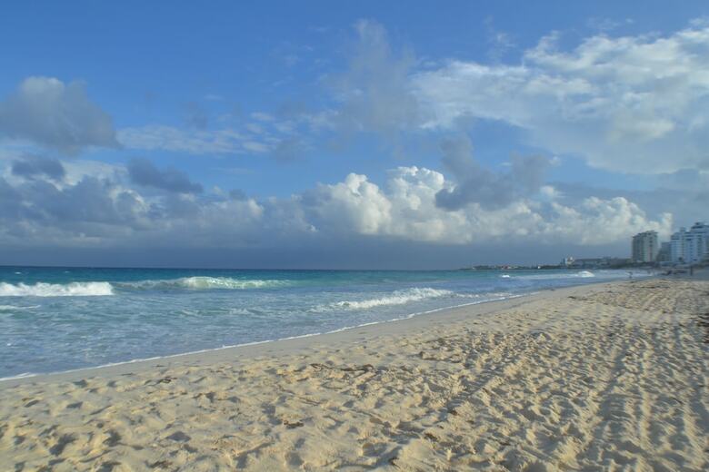 Apartamentos Brisas 10 Beachside Suites