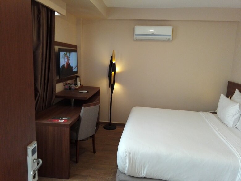 Ah Hotel And Conference