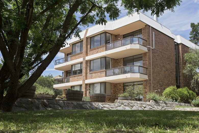 Avalanche 6 - Sophisticated Style & Modern Comfort With A Central Location