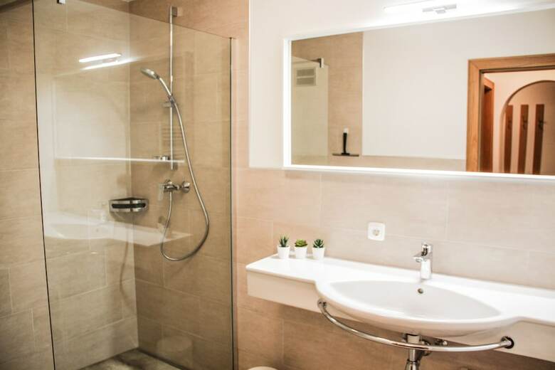 Apartments Tevini By We Rent
