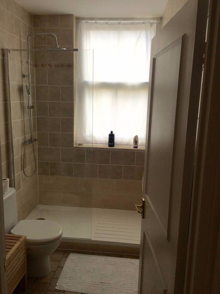 Apartamentos Bright, Modern 1- Bed Flat In Camden