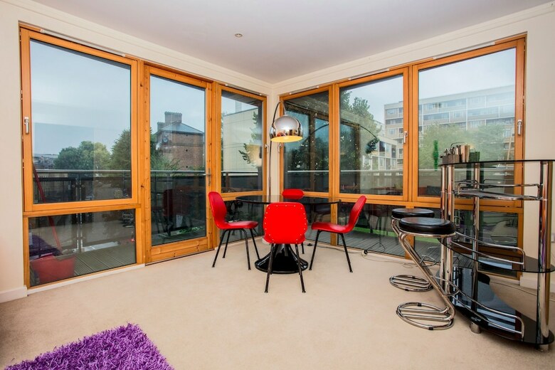 2 Bedroom Apartment Near Kings Cross