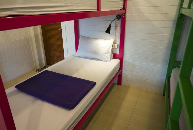 Hostal Summer Guesthouse & Hostel