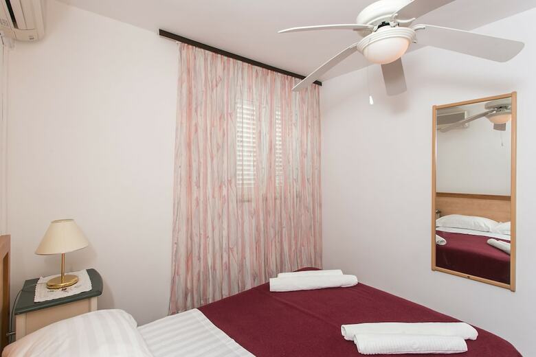 Hotel Guest House Kusalo