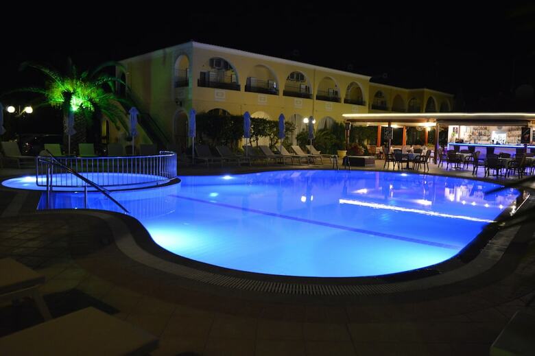 Aparthotel Konstantina Apartments