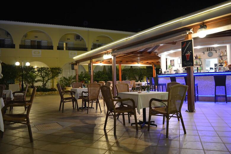 Aparthotel Konstantina Apartments