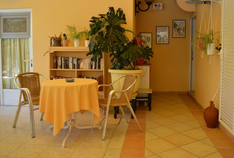 Aparthotel Konstantina Apartments