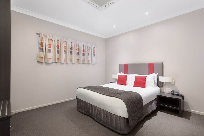 Motel Platinum International
